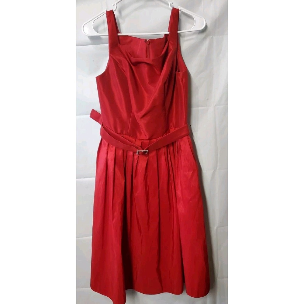 T. Carolyn Fashion Dress Red‎ Fit And Flare Satin With Lining & Belt US Size 10
